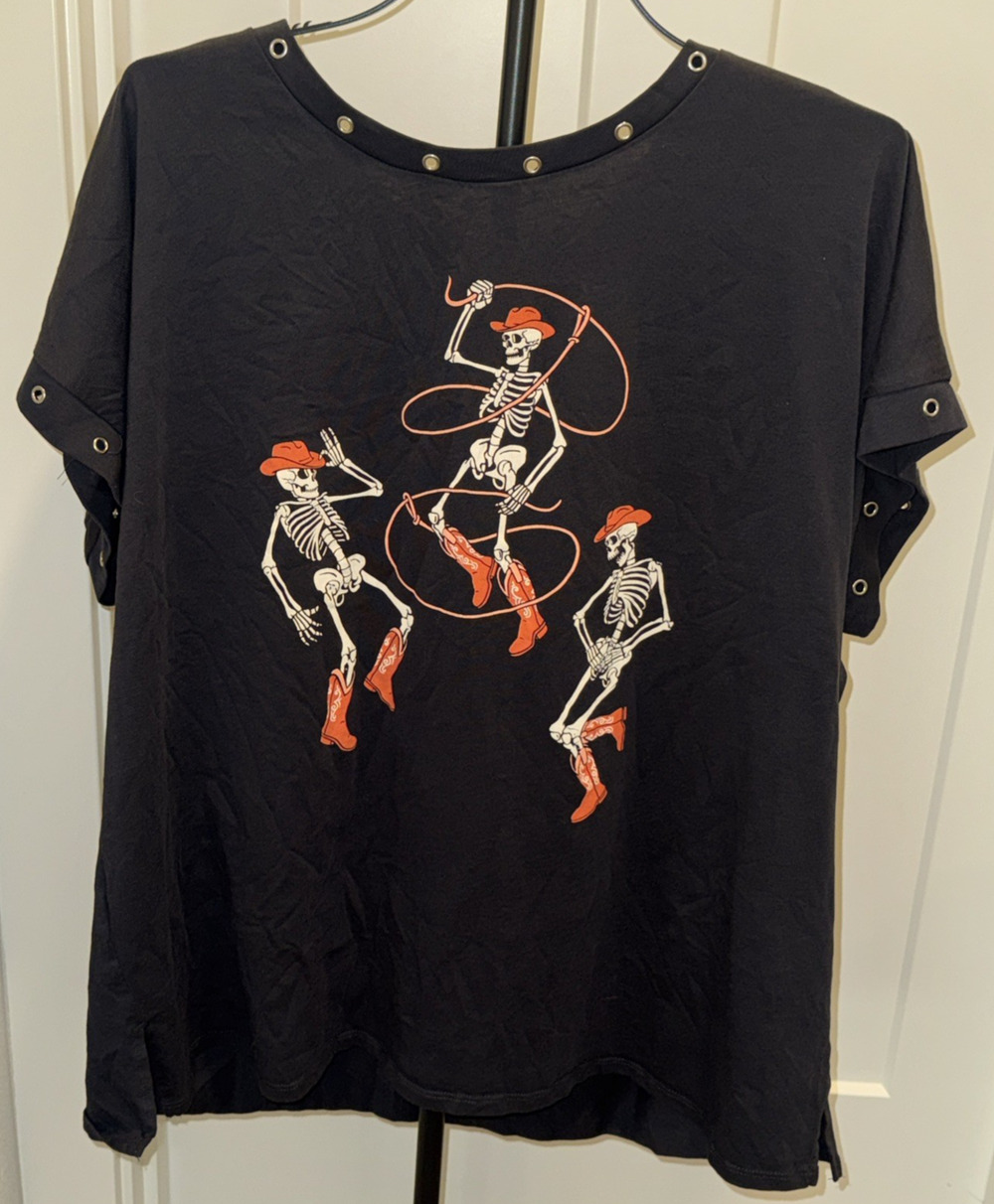 Heritage by Torrid, T-shirt size 3 Cowboy Skeletons dancing Halloween Grommets